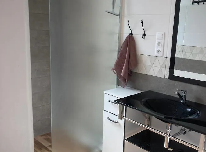 Chmelničky Apartman Protivín